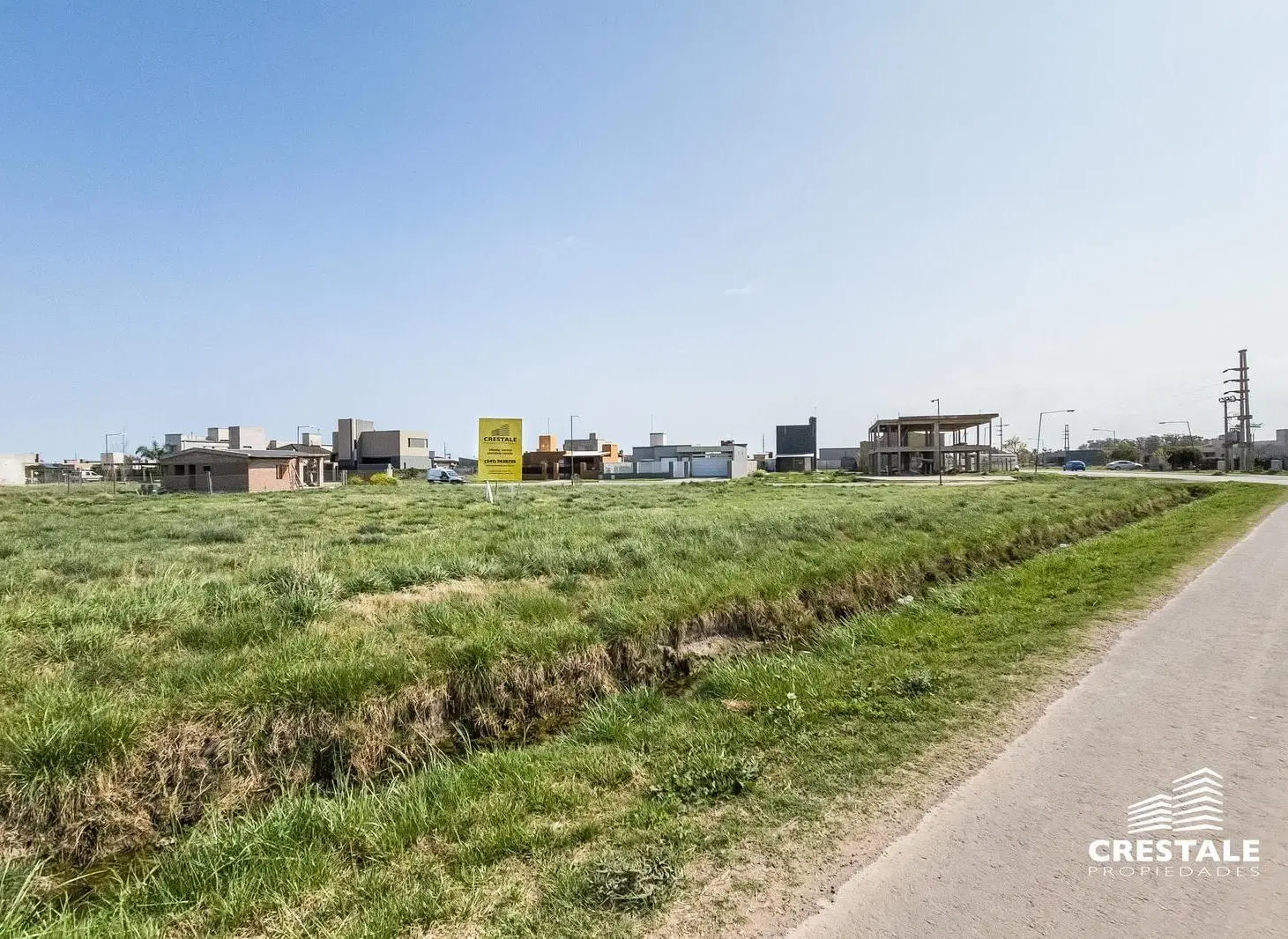 Venta / permuta - Terreno - lote 2550 m2 - Funes norte 4
