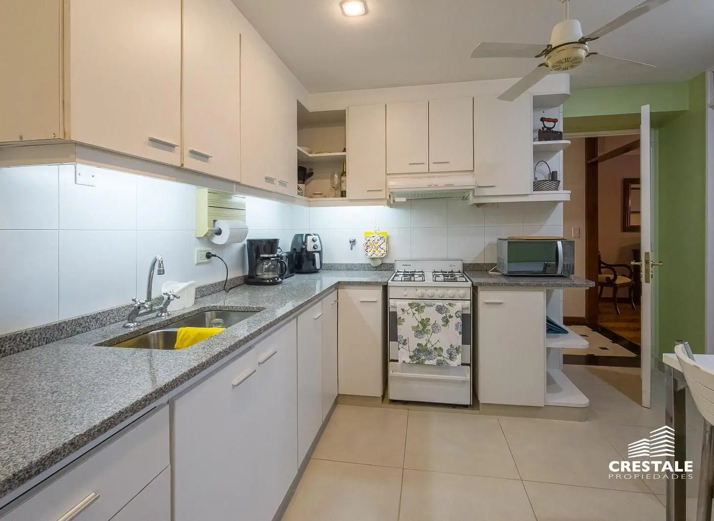 Venta / Permuta - Departamento piso exclusivo 3 dormitorios con cochera - Centro, Rosario. 3