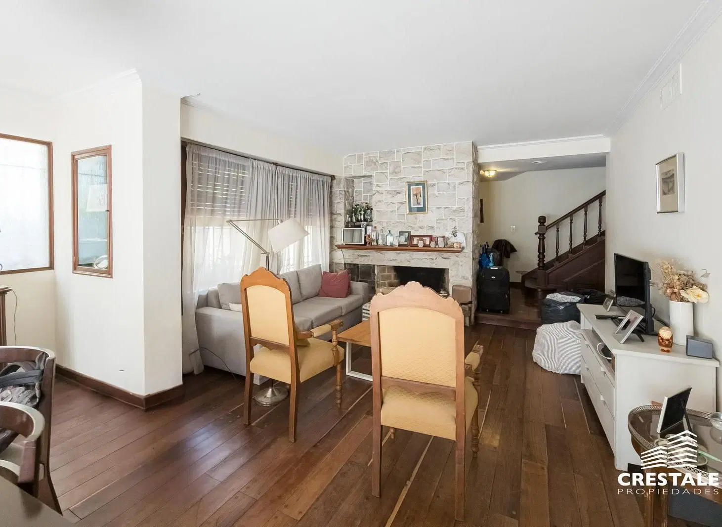 Venta - Casa 3 dormitorios con quincho y pileta - Fisherton, Rosario. 2