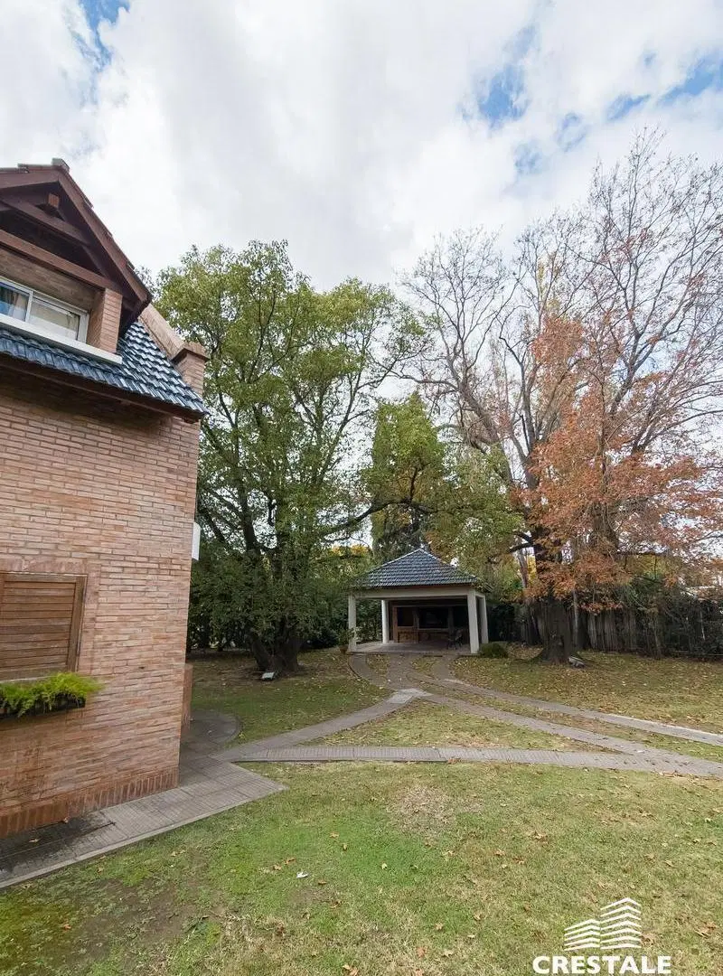 Venta - Casa 3 dormitorios en barrio privado - Country Carlos Pellegrini, Fisherton - Rosario. 5