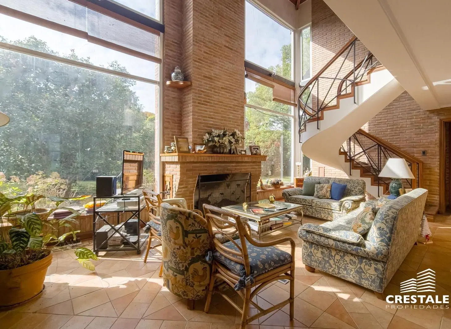 Venta - Casa 3 dormitorios en barrio privado - Country Carlos Pellegrini, Fisherton - Rosario. 2