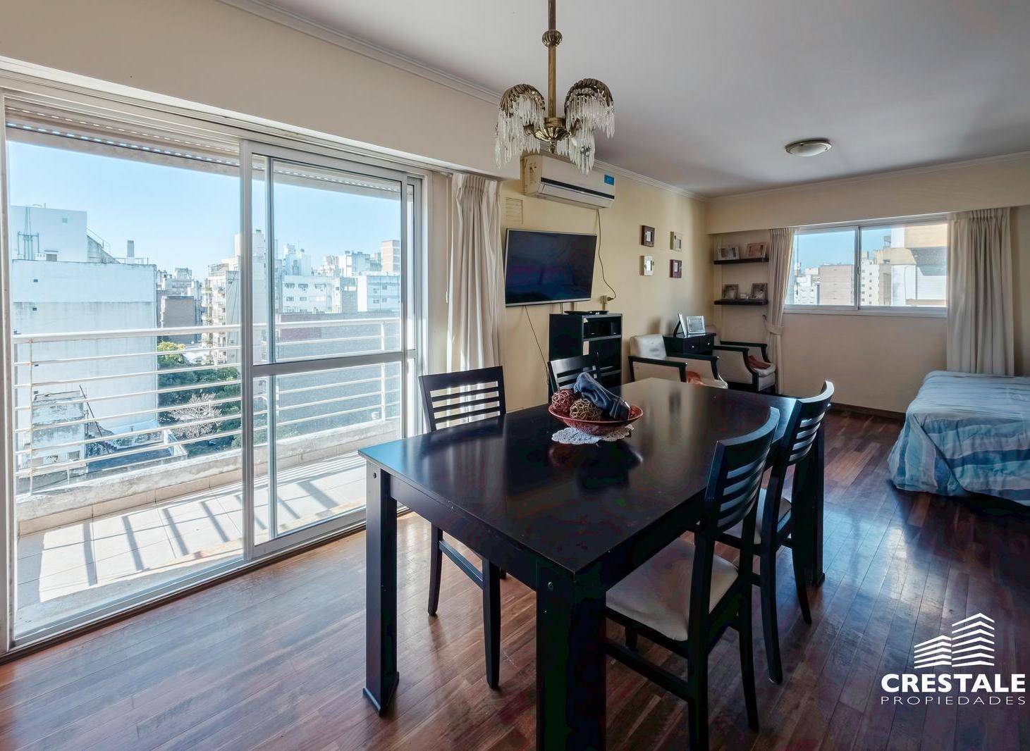 Venta - Departamento dúplex 3 dormitorios con terraza exclusiva y piscina - Centro, Rosario.