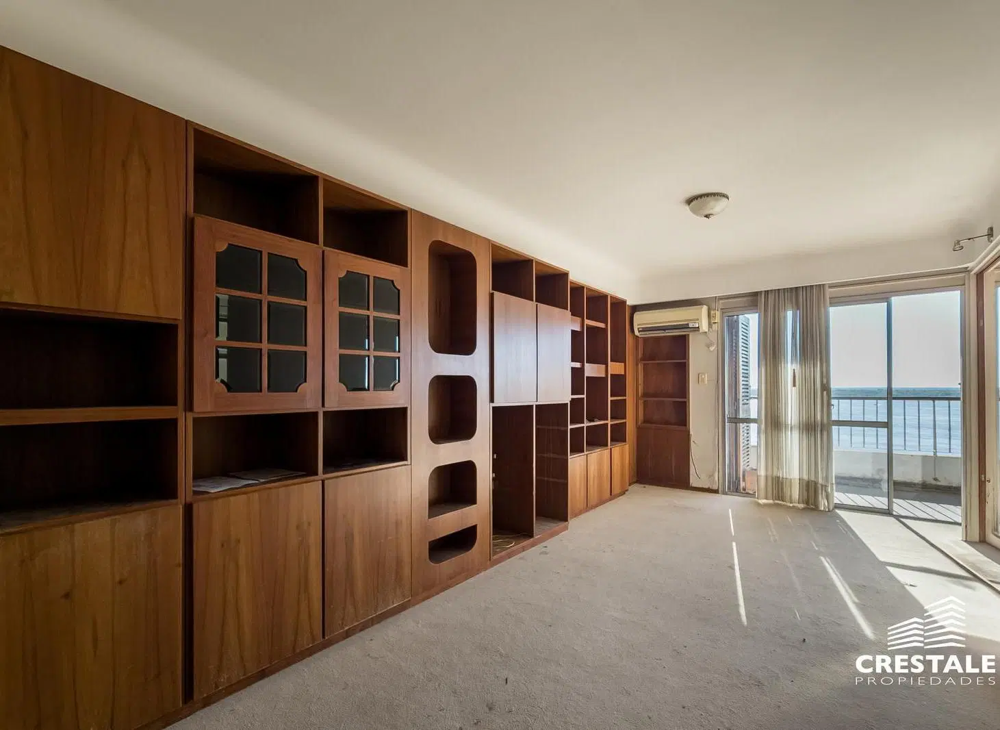 Venta / Permuta - Departamento 3 dormitorios con vista al río y balcón corrido - Martin, Rosario. 5