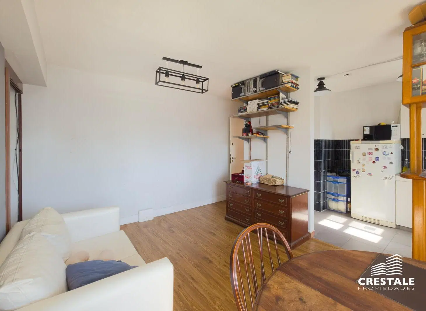Venta / Permuta - Departamento 1 dormitorio con cochera y balcón al Norte - Martin, Rosario. 8