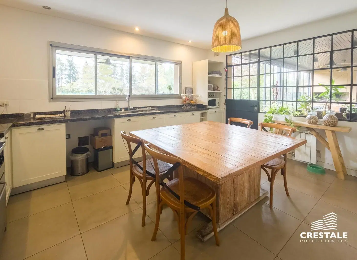 Venta / Permuta - Casa 4 dormitorios con piscina en barrio privado - Aguadas, Funes. 5
