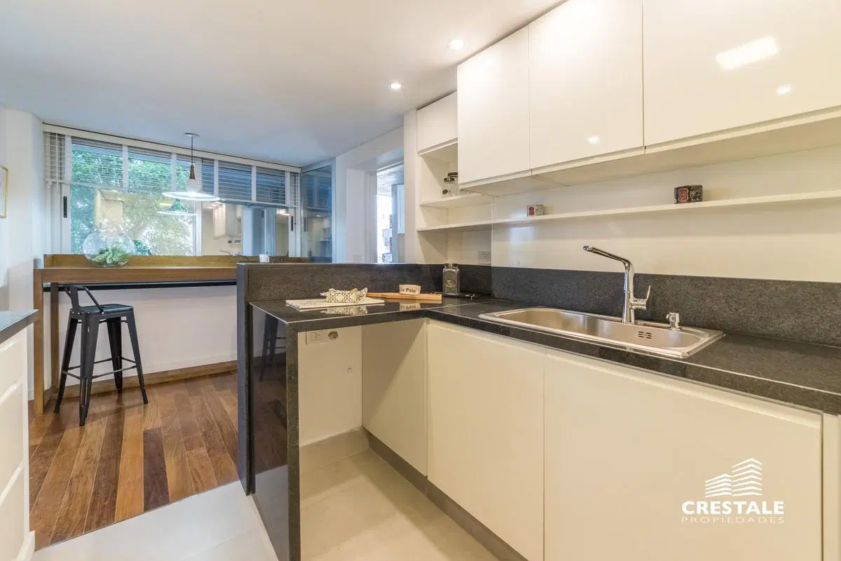 Venta / permuta - Departamento 3 dormitorios con balcón y parrillero - Zona Parque España, Rosario. 3