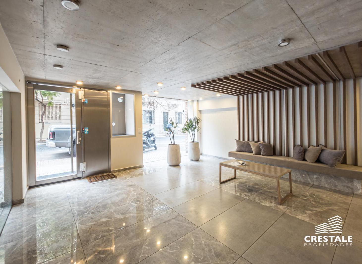 Venta / Permuta - Departamento 1 dormitorio con doble balcón - Zona río, Rosario centro.