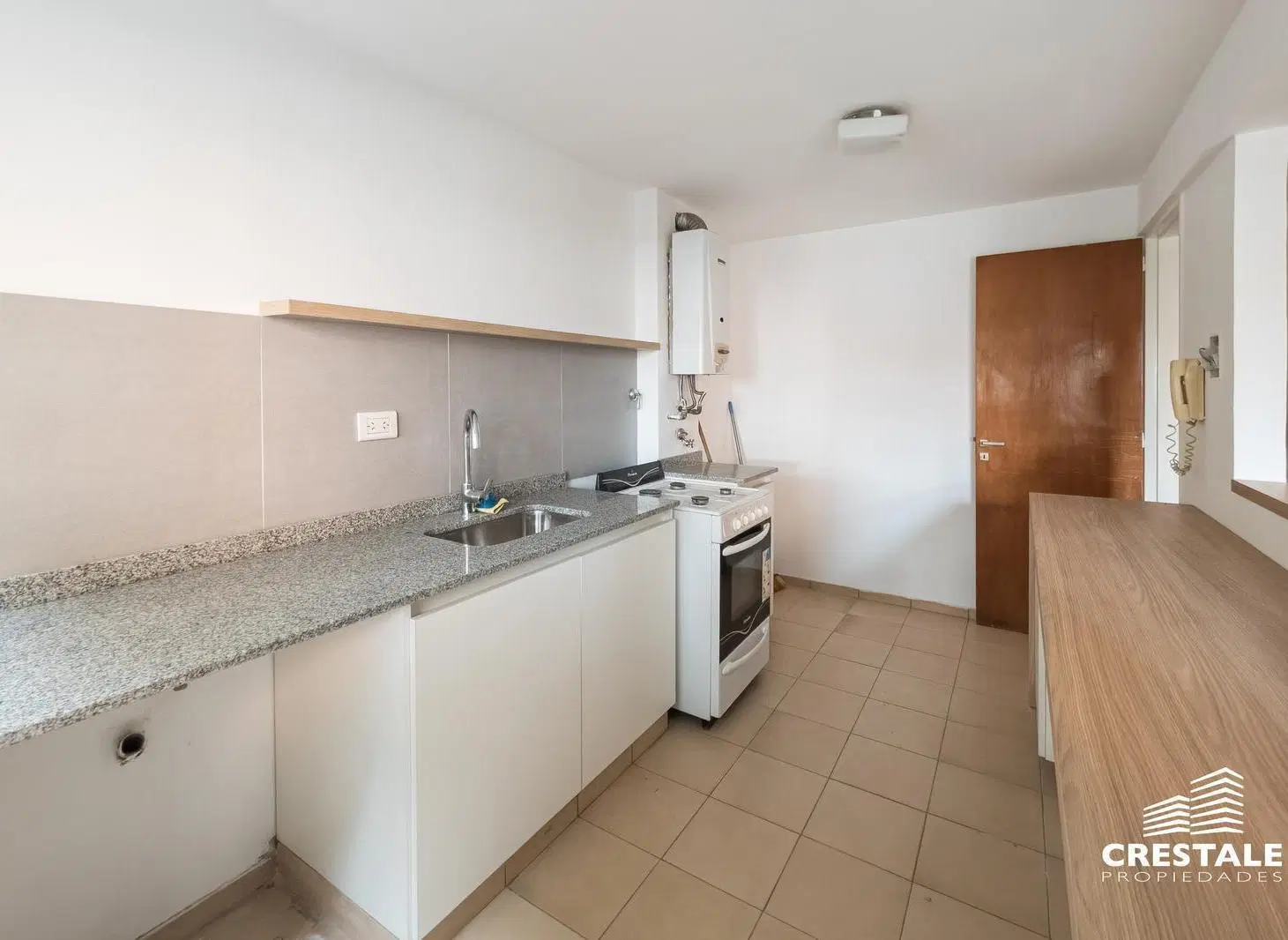 Venta / Permuta - Departamento 2 dormitorios con balcón al frente - Zona Río, Rosario. 4