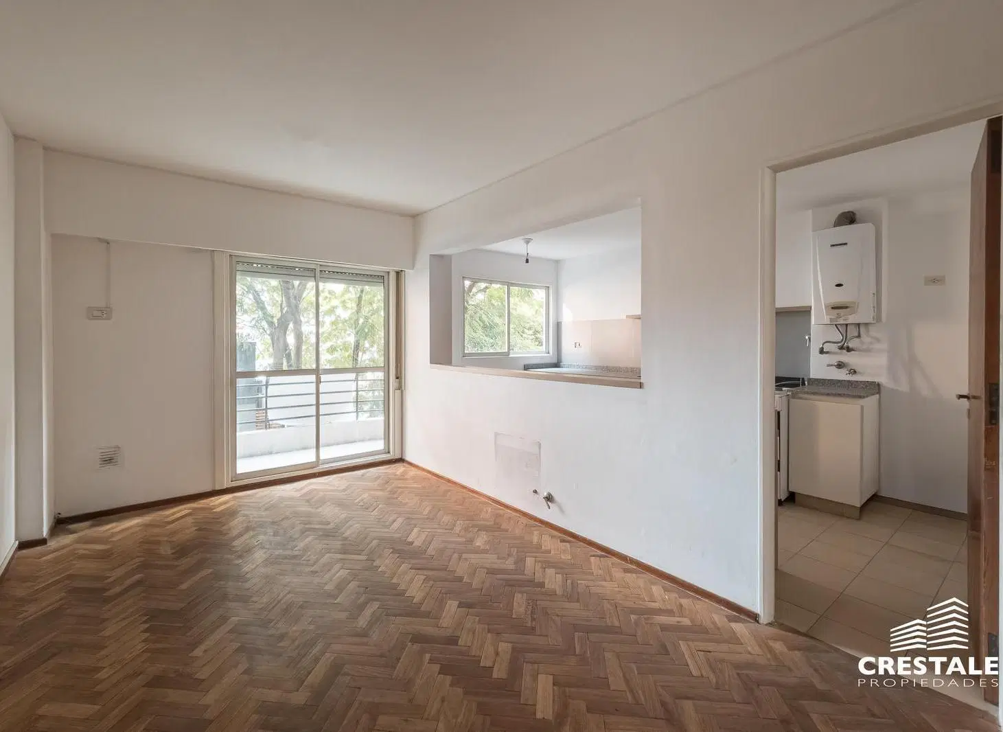 Venta / Permuta - Departamento 2 dormitorios con balcón al frente - Zona Río, Rosario. 3