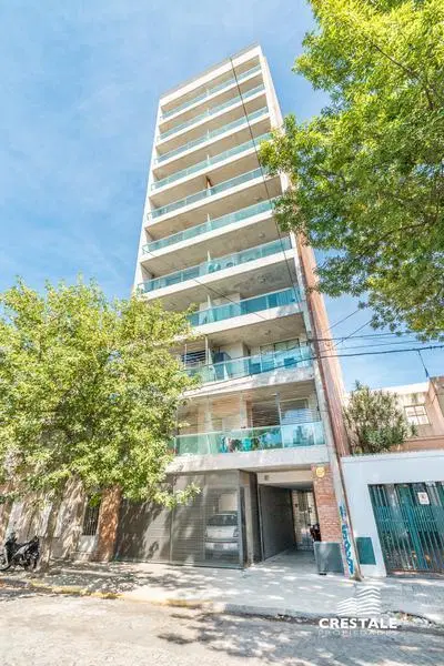 Venta / Permuta - Monoambiente divisible con balcón terraza al frente - Echesortu, Rosario. 4