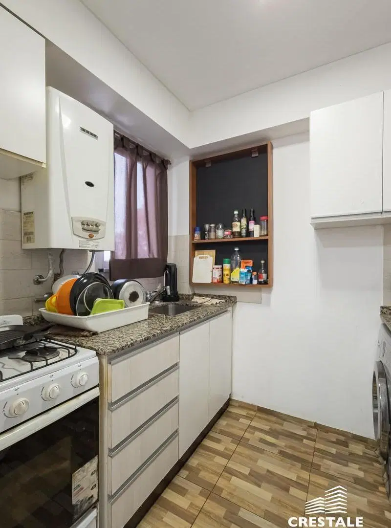 Venta / Permuta- Departamento 1 dormitorio con balcón al frente - Luis Agote, Rosario. 5