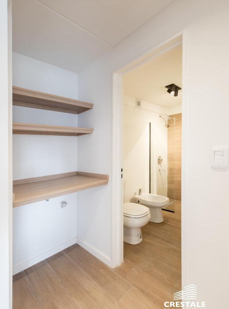 Venta - Departamento 1 dormitorio con balcón al frente - Rosario centro.
