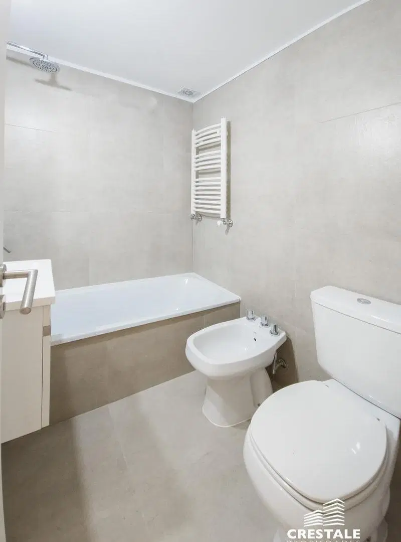 Venta - Departamento 1 dormitorio con balcón al frente - Lourdes, Rosario. 4