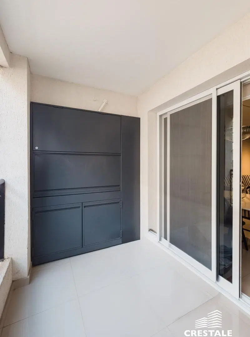 Venta / Permuta - Departamento 2 dormitorios con cochera y balcón - Centro, Rosario. 4