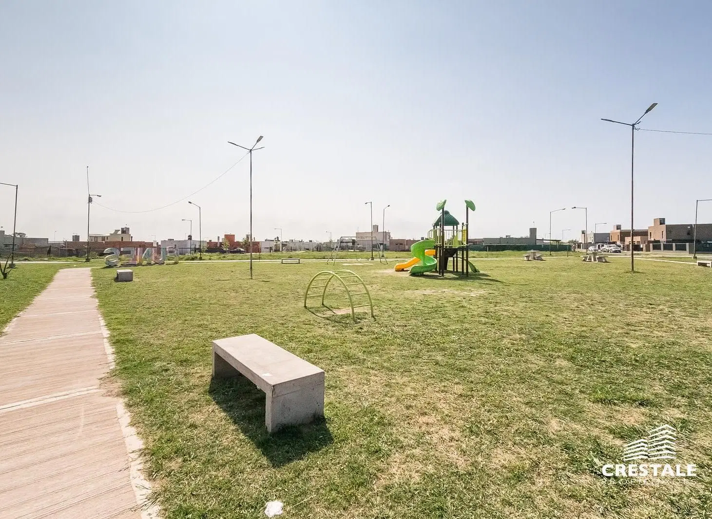 Venta - Casa 3 dormitorios con galería y parrillero - Funes Norte, Funes. 5