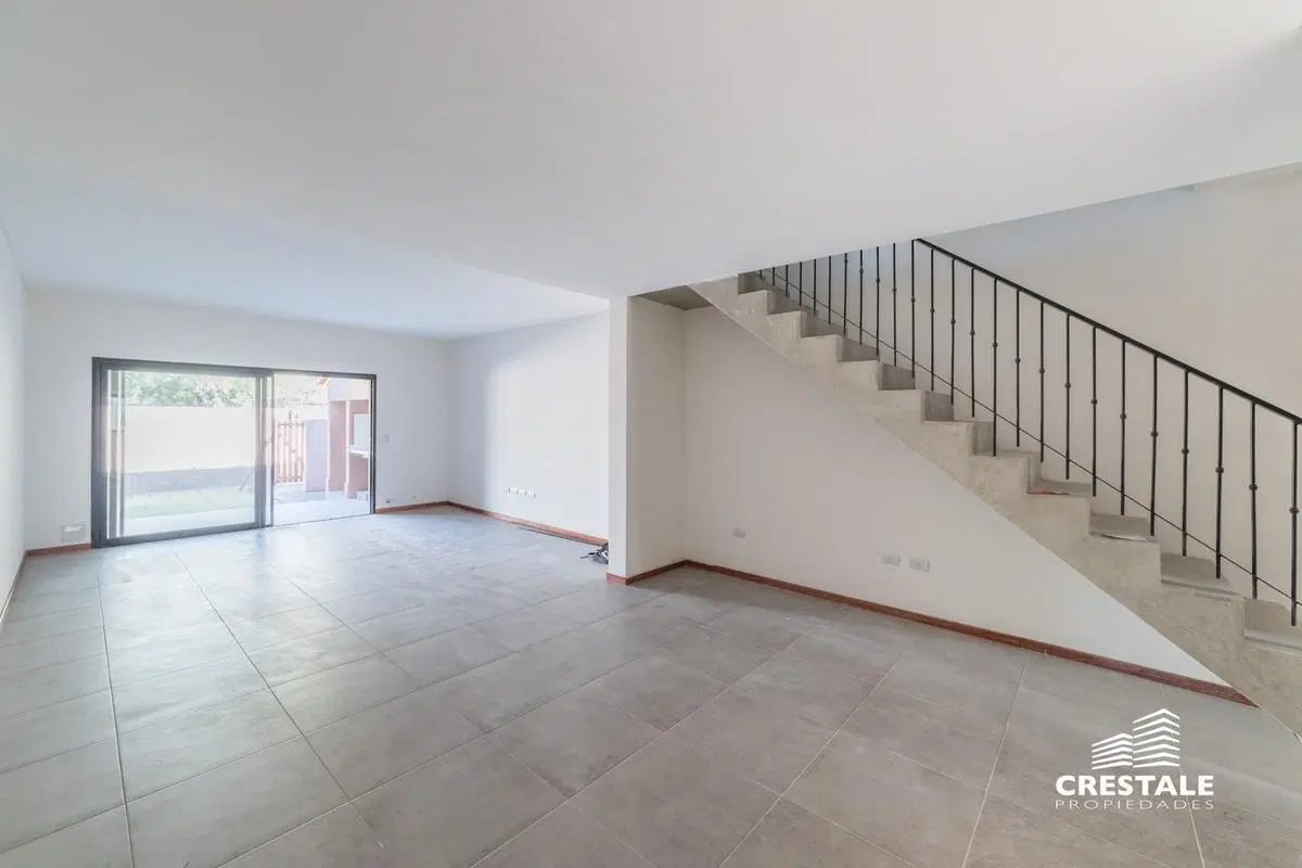 Venta - Casa 3 dormitorios - Aldea Fisherton, Rosario. 4