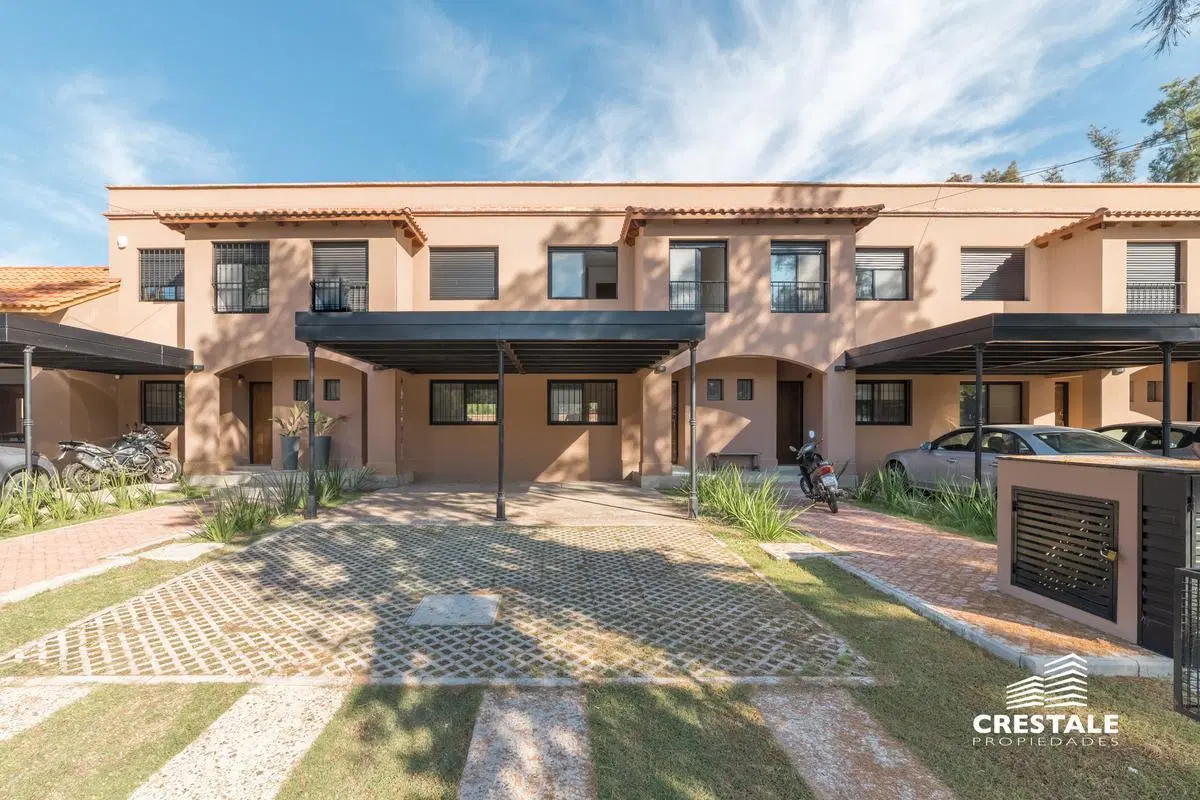 Venta - Casa 3 dormitorios - Aldea Fisherton, Rosario. 5