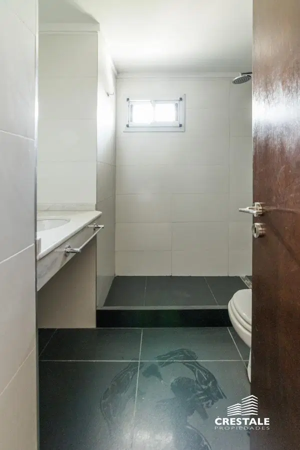 Venta - Departamento 1 dormitorio con balcón norte - Lourdes, Rosario. 8