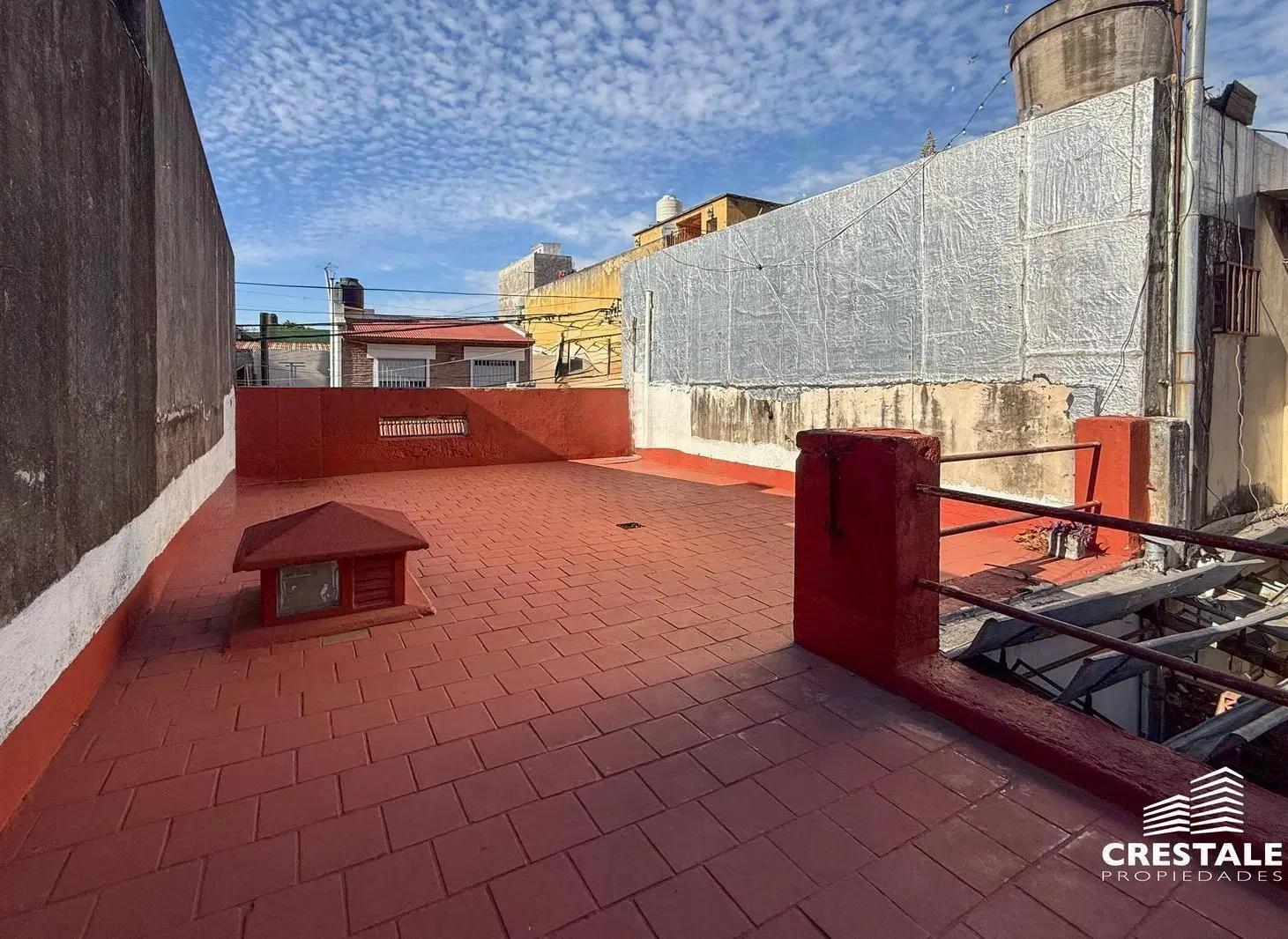 Venta - Casa 2 dormitorios con patio y terraza - Echesortu, Rosario. 4