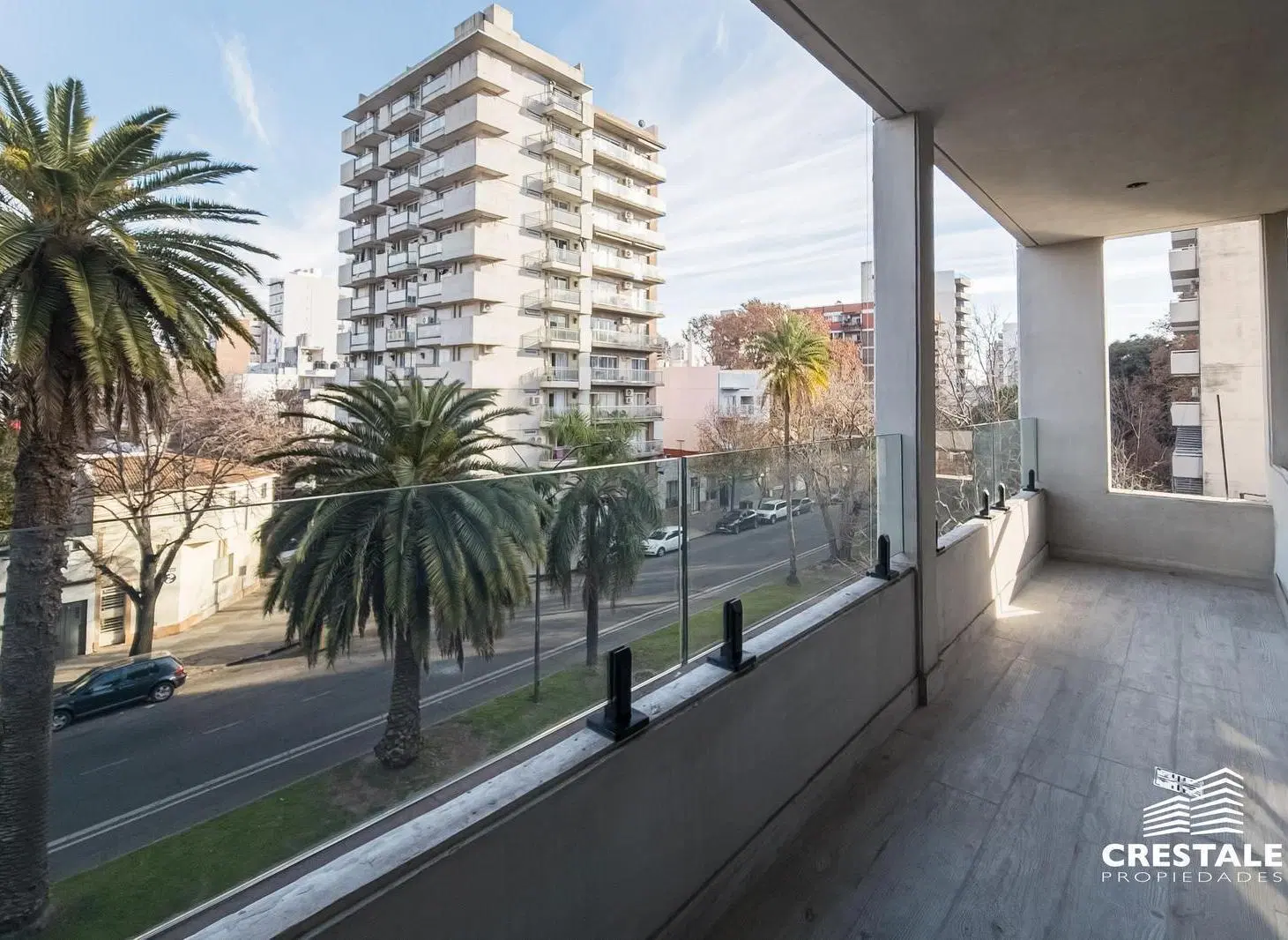 Venta - Departamento 2 dormitorios con balcón al frente - Echesortu, Rosario. 2