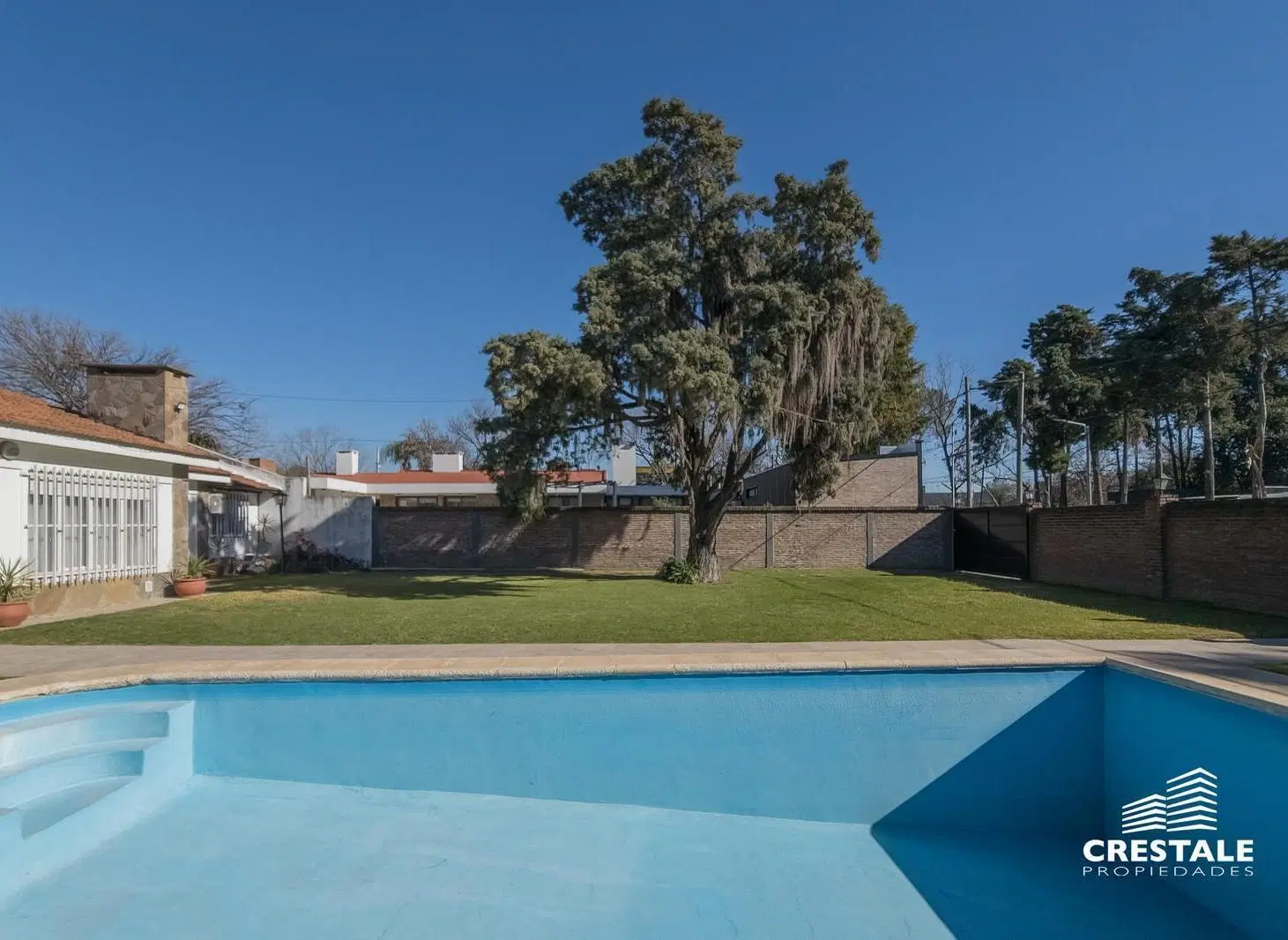 Venta / Permuta - Lote de 700 m² - Los Troncos, Funes. 5