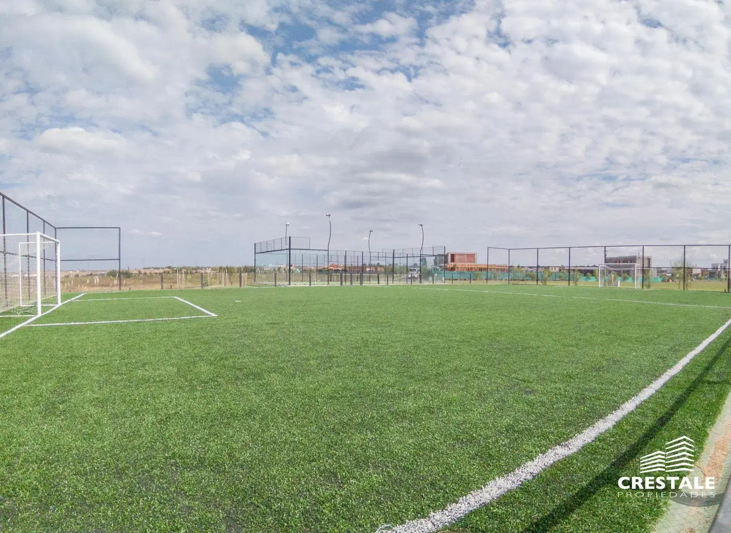 Venta / Permuta - Vida Barrio Cerrado, Funes - Casa 3 dormitorios con piscina. 5