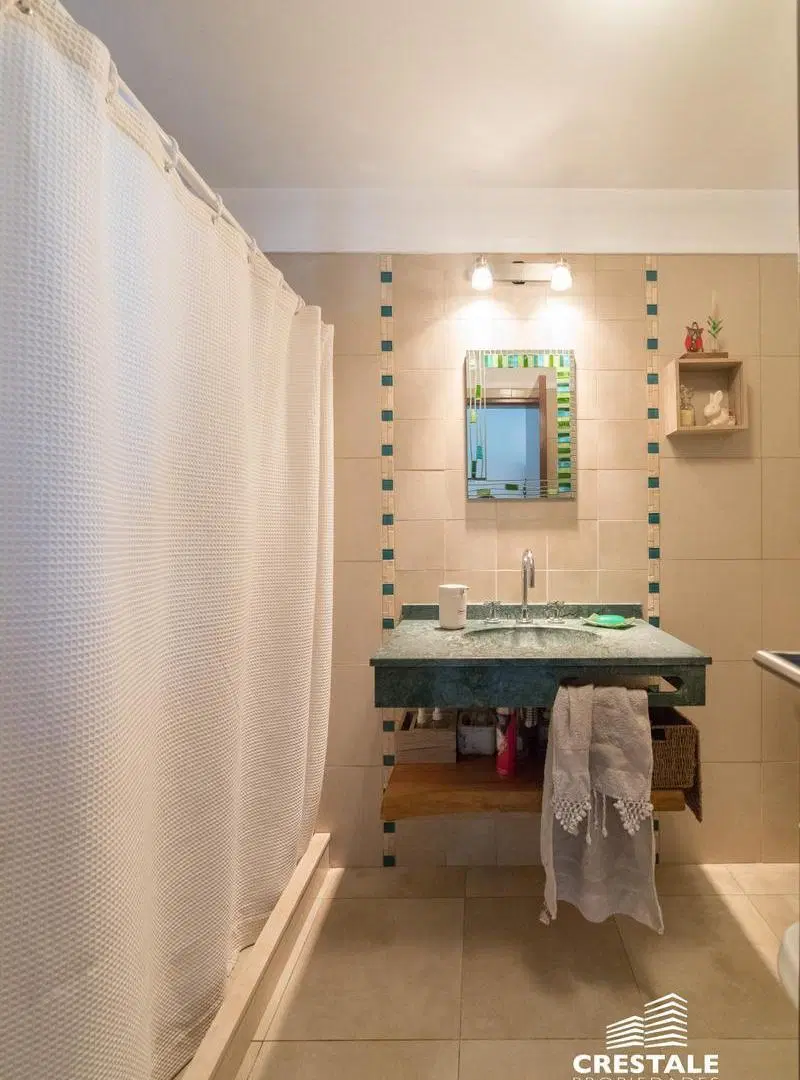 Venta - Casa 4 dormitorios con jardín y piscina en barrio privado - Kentucky Club de Campo. 4
