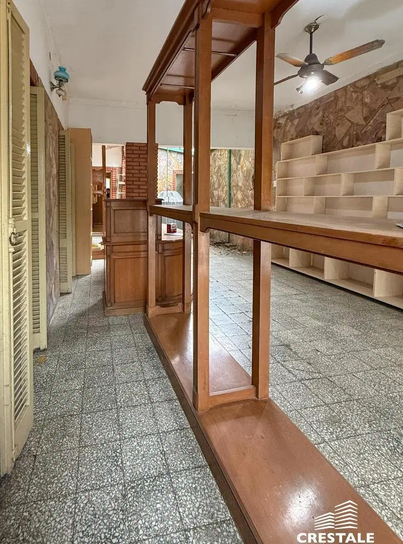 Venta / Permuta - Casa 2 dormitorios con patio, cochera y terraza - Jorge Cura, Rosario. 1