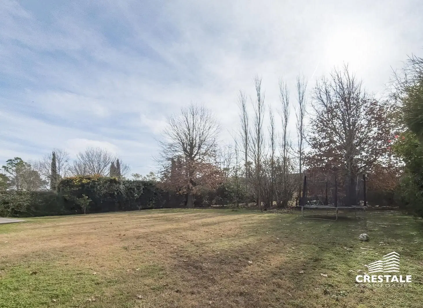 Venta / Permuta - Casa 4 dormitorios con galería y cochera doble - Funes Hills Miraflores, Funes. 4