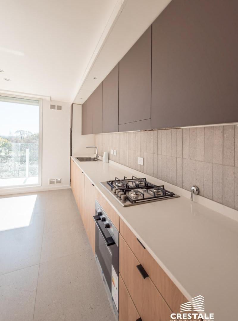 Foto de Venta- Vista al río - Departamento 2 dormitorios con balcón al frente, imagen 4