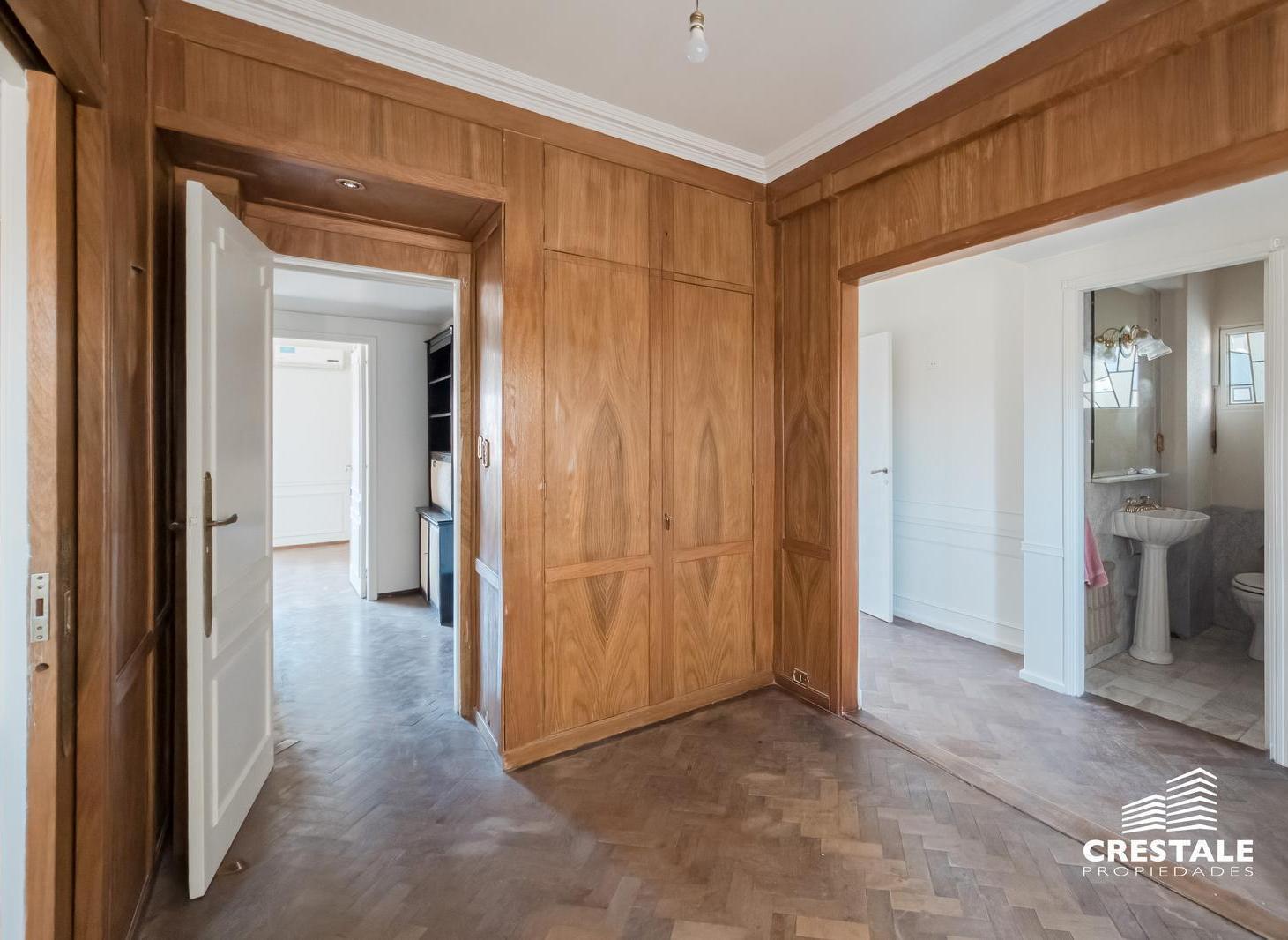 Foto de Venta / Permuta - Departamento 3 dormitorios con balcón al frente, imagen 2