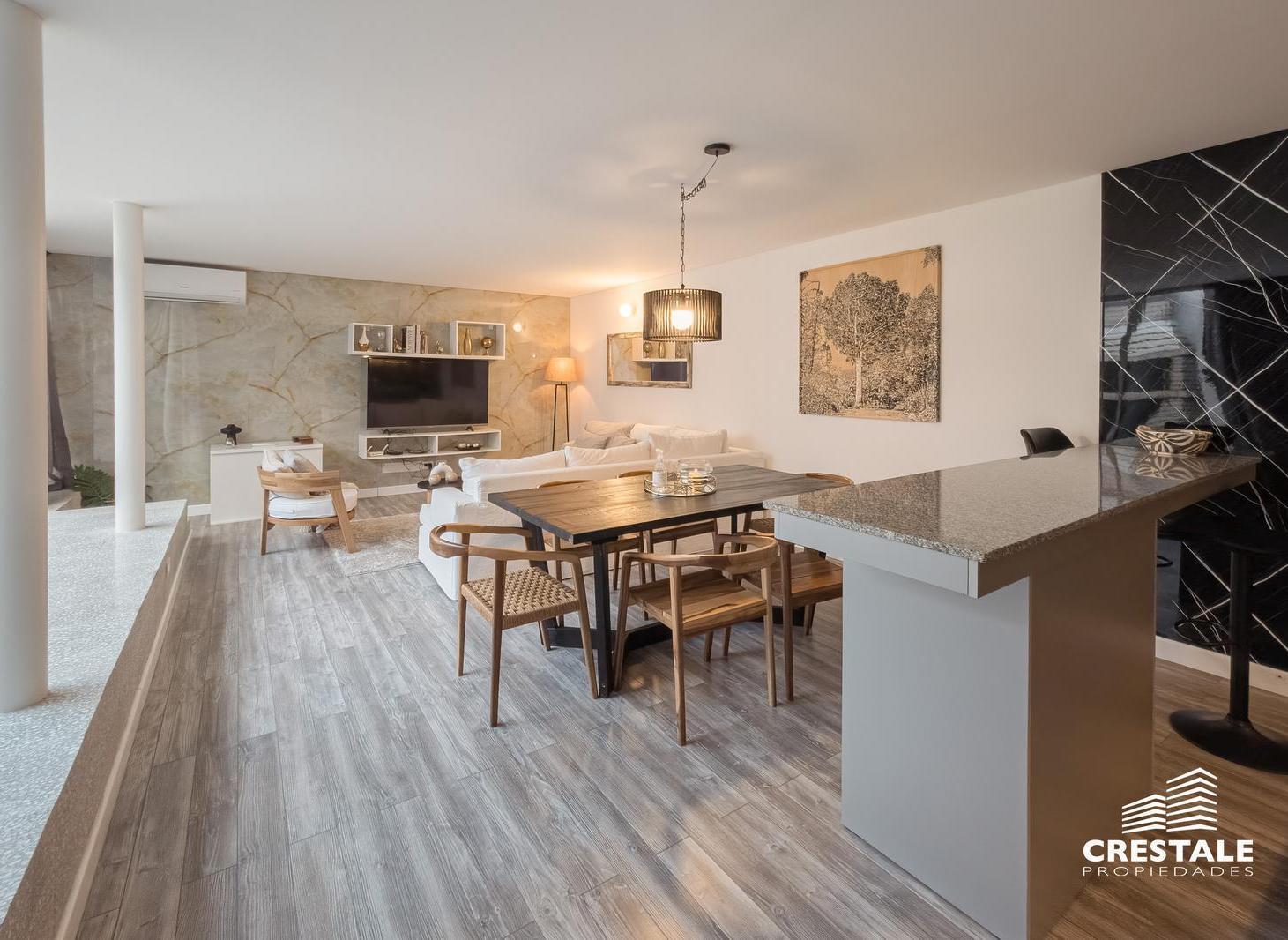 Foto de Venta - Casa 2 dormitorios con patio, jardín y parrillero - Pichincha, imagen 1