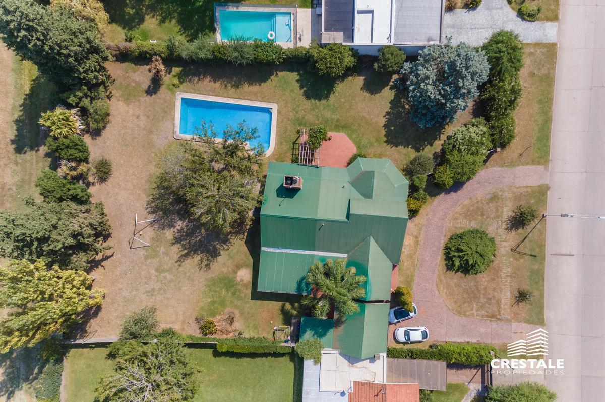 Foto de Venta / permuta - Casa 4 dormitorios con pileta - Roldán., imagen 3