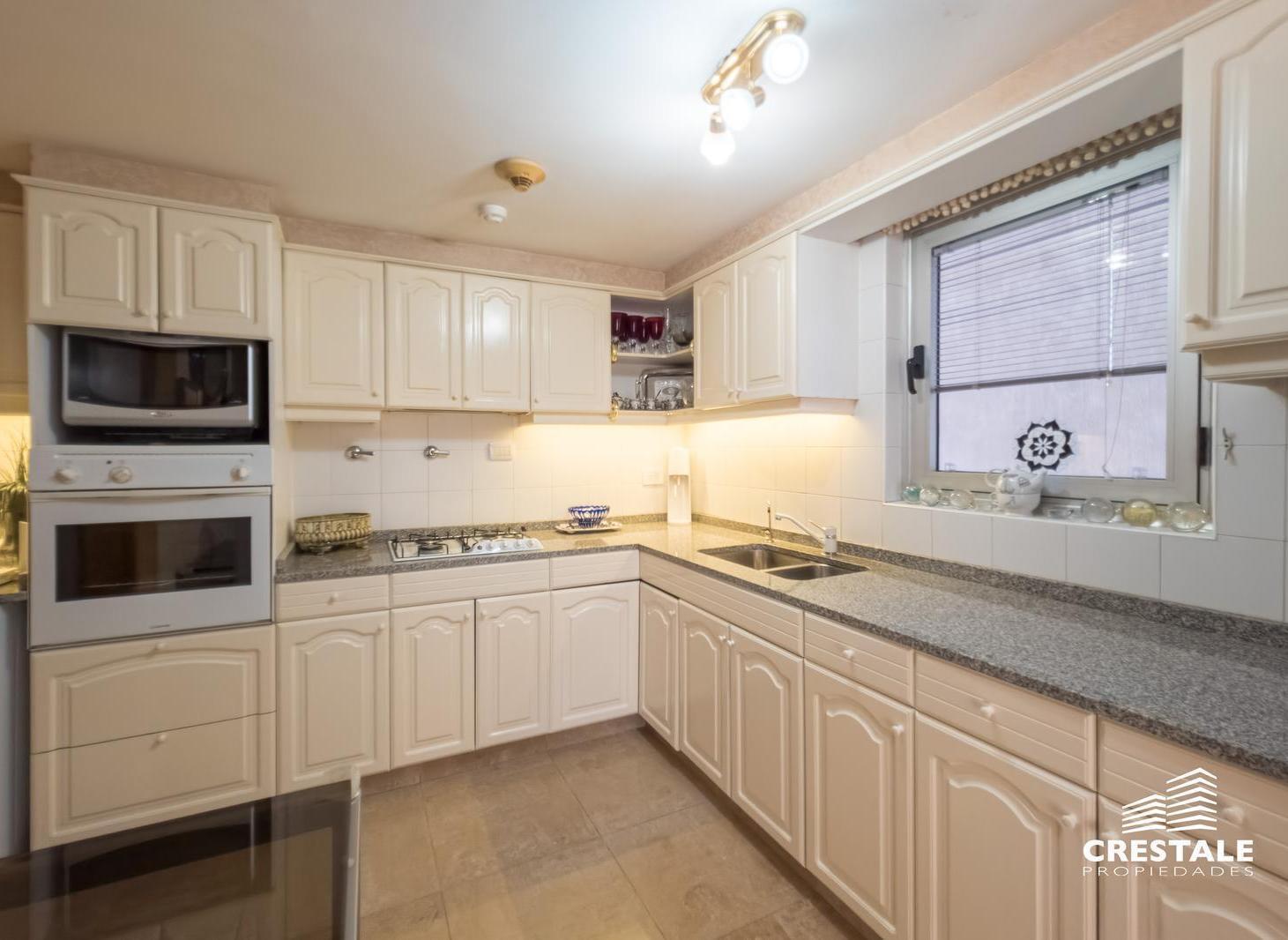 Foto de Venta / Permuta - Departamento 2 dormitorios con balcón terraza y, imagen 5