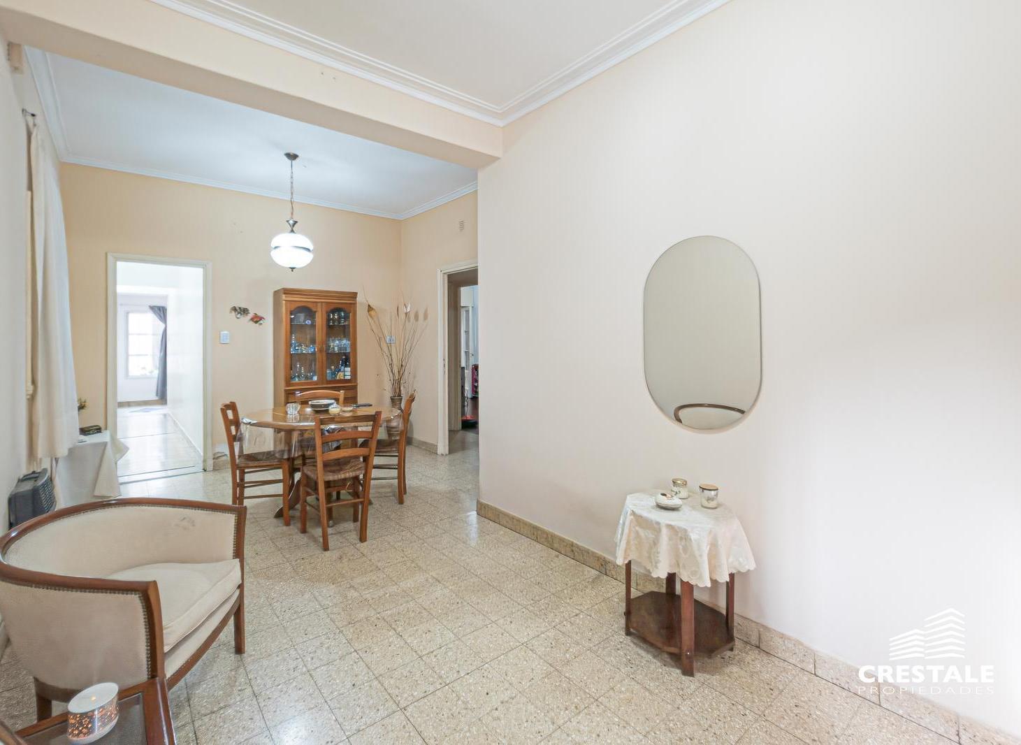 Foto de Venta / Permuta - PH en planta baja de 3 dormitorios con patio y, imagen 2