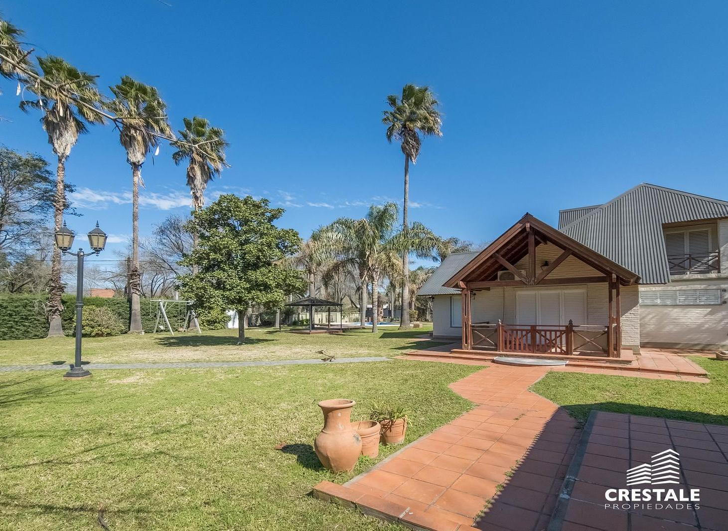 Foto de Venta / Permuta - Casa 3 dormitorios con complejo deportivo privado, imagen 4
