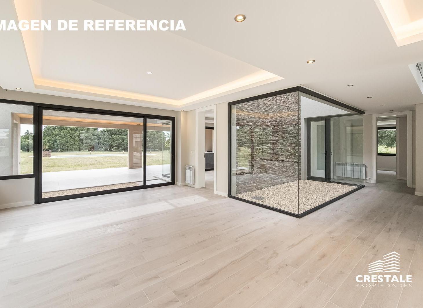 Foto de Venta / permuta - Casa 4 dormitorios en barrio privado - Miraflores, imagen 2