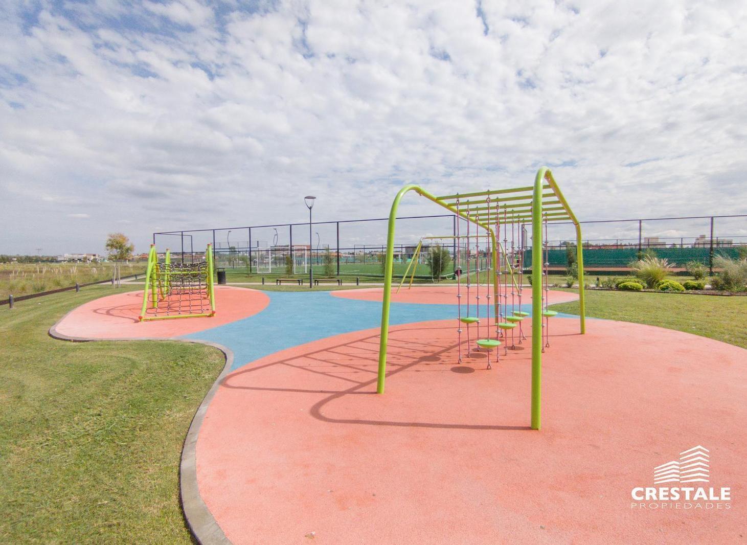 Foto de Venta / permuta - Casa 3 dormitorios en Vida barrio cerrado - Funes., imagen 4