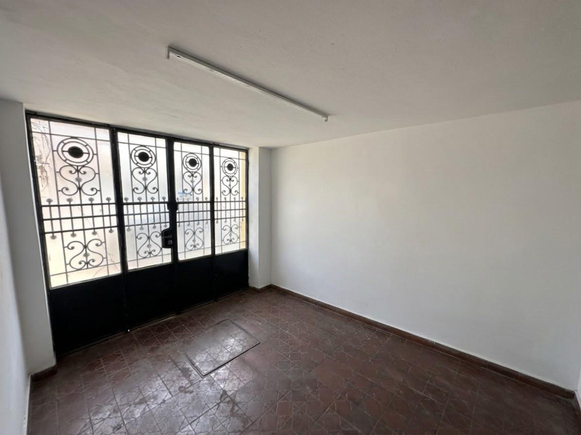 Foto de Venta - Casa en Nuestra Señora de Lourdes - Rosario., imagen 3