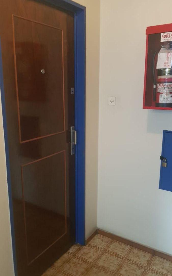 Foto de Alquilo oficina centro, zona tribunales 1, con 2 privados !! muy, imagen 2