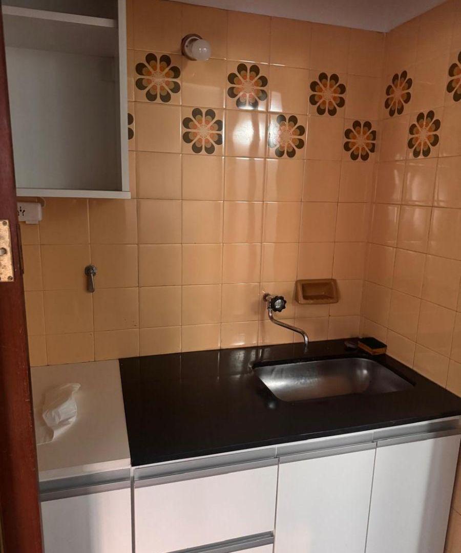 Foto de Alquilo oficina centro, zona tribunales 1, con 2 privados !! muy, imagen 3