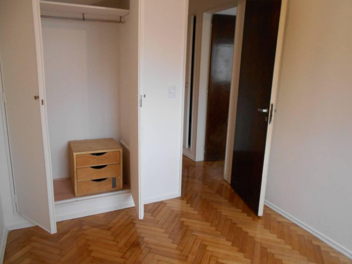 Foto de VENTA TUCUMAN 2200 DEPTO 3 AMB. c/HAB SERVICIO BALCON ATERRAZADO. Zona, imagen 5