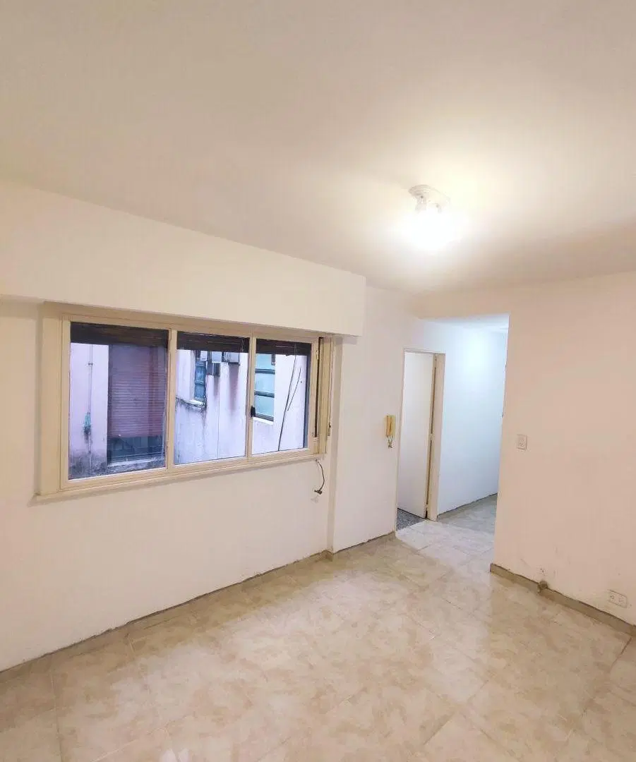 ALQUILER DEPTO DOS AMBIENTES C/BALCON LATERAL A. ALSINA 2500 BALVANERA 4