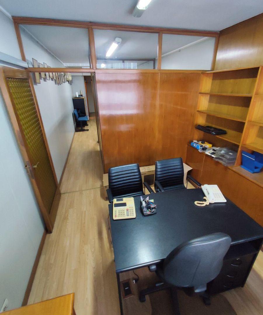 Foto de OFICINA EN VENTA URUGUAY 400 TRIBUNALES, imagen 4