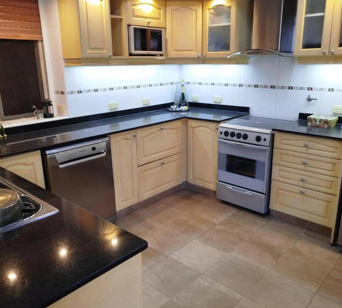 Foto de VENTA PH 4 AMB C/PATIO LADINES 3200 V. PUEYRREDON, imagen 2