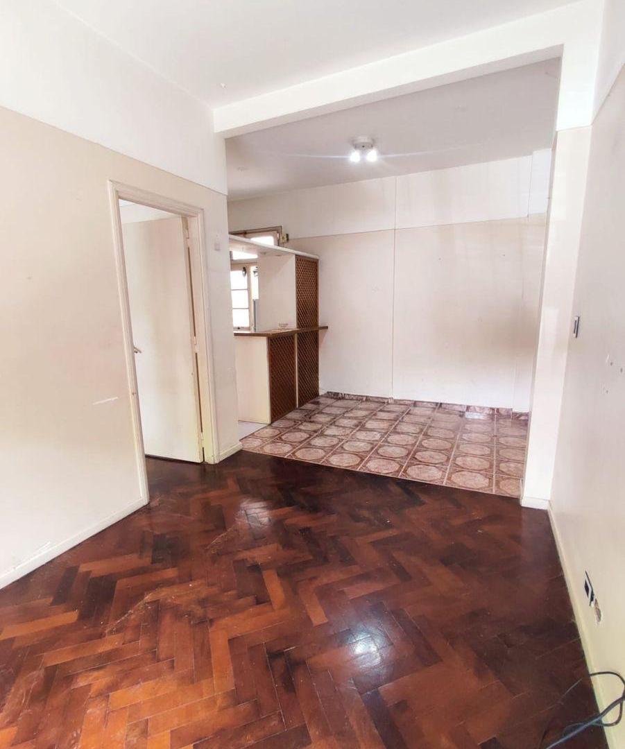 Foto de VENTA DEPTO 2 AMBIENTES PB CHARLONE 600 CHACARITA, imagen 4