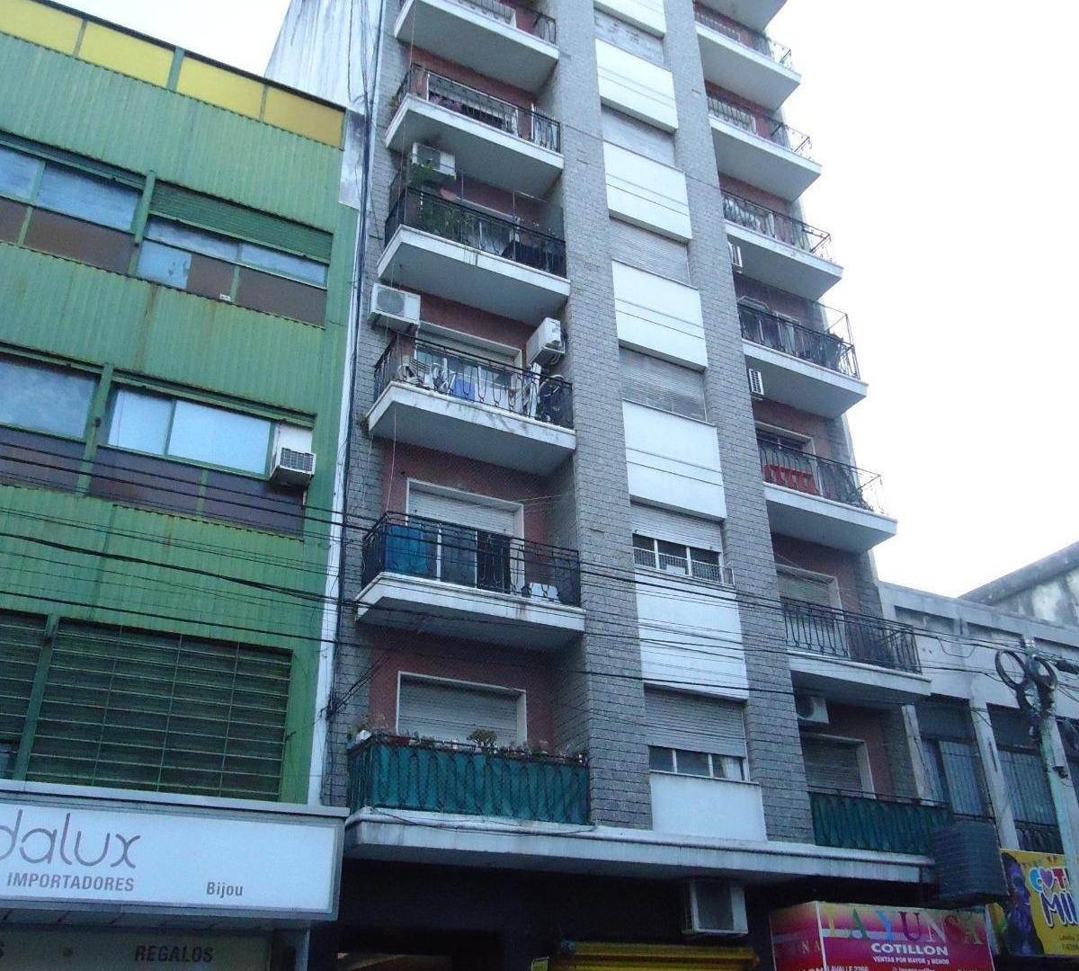 Foto de VENTA DEPTO 2 AMB LAVALLE 2200 FAC DE MEDICINA, imagen 2