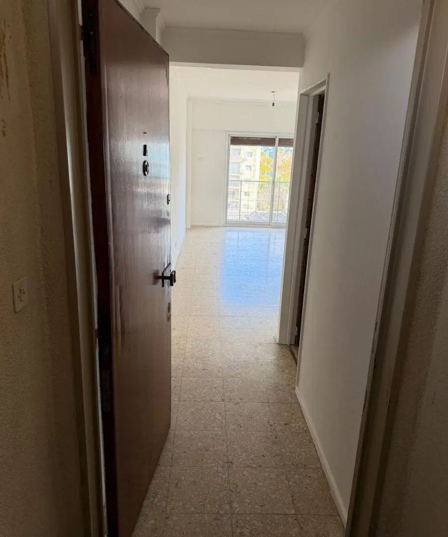Dep 4 amb con dependencia balcón al frente y cochera cubierta 3