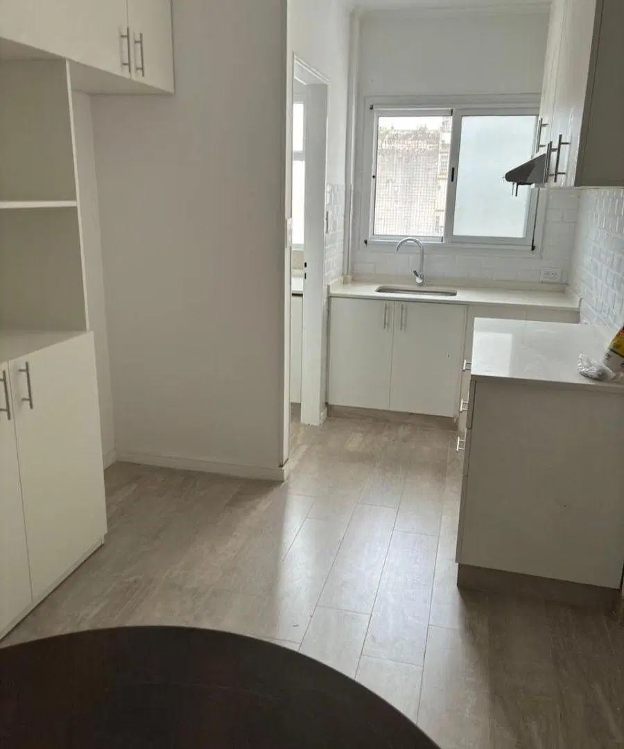 Departamento 3 dormitorios mendoza 1005 9A 2