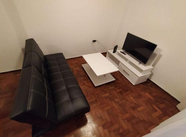 Foto de ALQUILA: Departamemto 2 Dormitorios / Amoblado / Nueva Cordoba, imagen 3